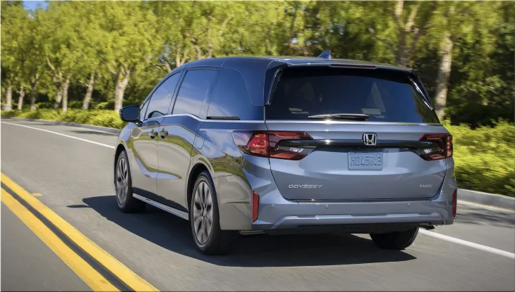 2025 Honda Odyssey minivan