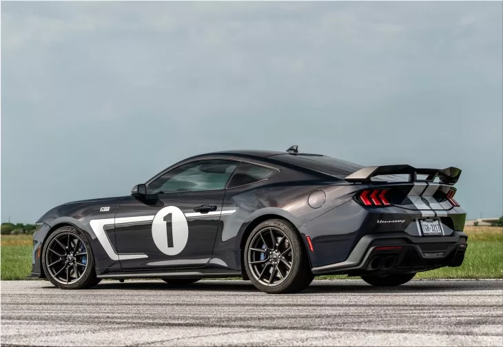 Hennessey H850 Mustang Dark Horse